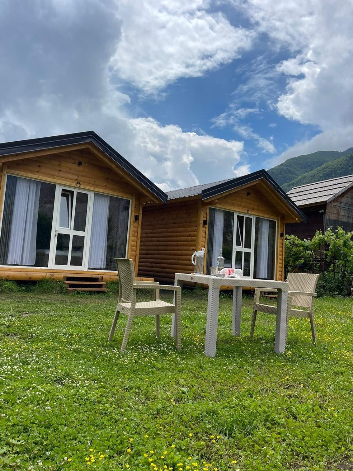 Thethi Mountain Villas Екстериор снимка