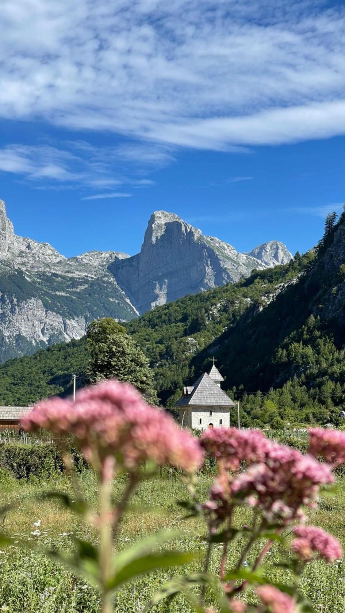 Thethi Mountain Villas Екстериор снимка